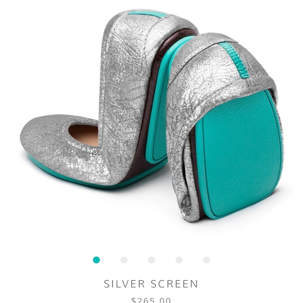 Tieks Women’s Metallic Flats in Silver Screen